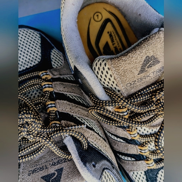 OZARK TRAIL Hikers - Picture 8 of 8